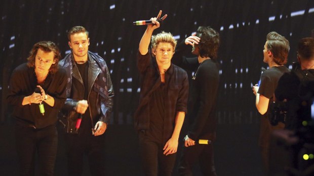 Before the poppy ... One Direction performing in Germany.
