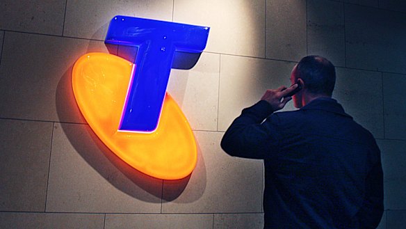 Telstra continued to be flooded with complaints on Monday. 