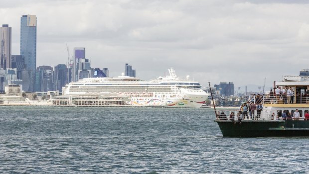The Norwegian Star set sail from Melbourne after four days in port for repairs. 