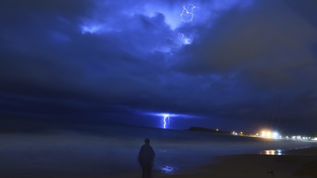 Storm which brought hail to parts of Sydney moves off the coast , shot from Narrabeen.