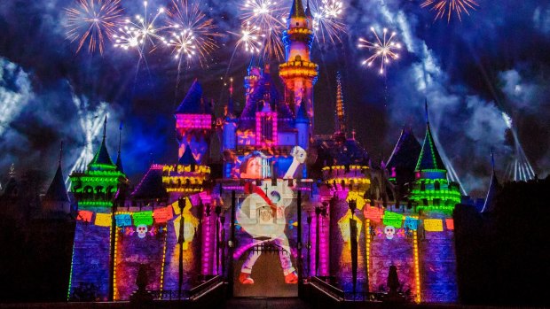 Pixar Fest 2018: Pixar stories through the decades as it lights up the sky over Disneyland Park. 