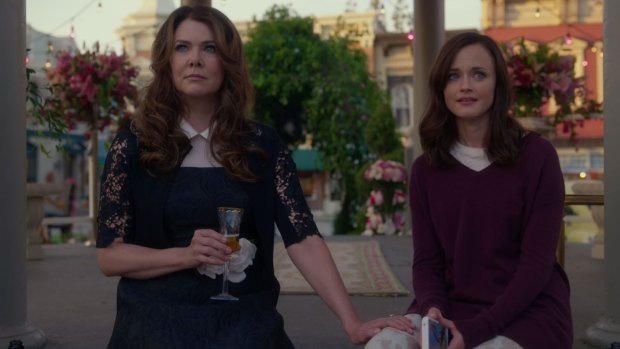 Lauren Graham and Alexis Bledel in Netflix's <i>Gilmore Girls: A Year in the Life</i>.