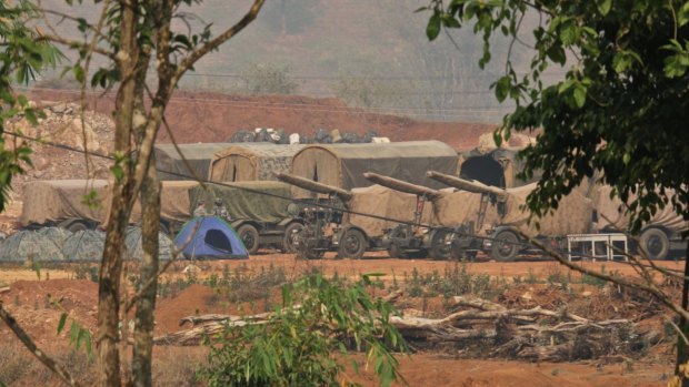 Chinese artillery of the People's Liberation Army facing the China-Myanmar border. 