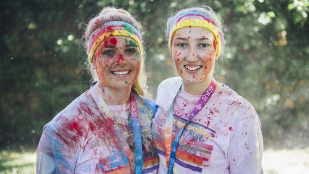 Happy runners from the 2016 Color Run in Canberra.