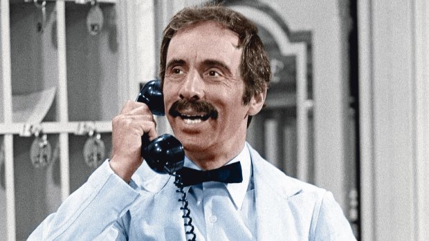 Andrew Sachs was best-know for his portrayal of bumbling, accident-prone Spanish waiter Manuel in the TV sitcom <i>Fawlty Towers</i>.
