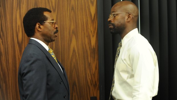 Courtney B. Vance as Johnnie Cochran and Sterling K. Brown as Christopher Darden.