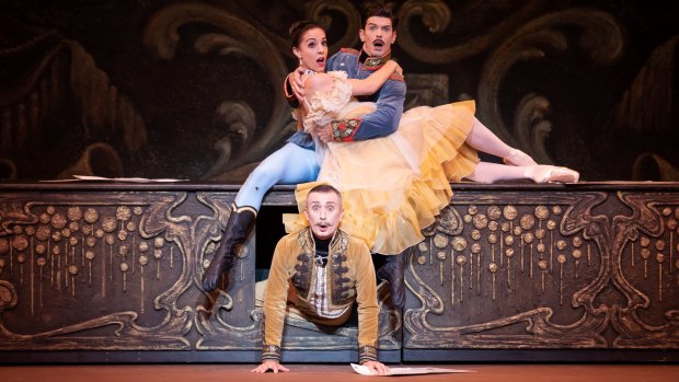 Leanne Stojmenov, Andrew Killian and Frank Leo (bottom) star in the Australian Ballet's <i>The Merry Widow</I>. 