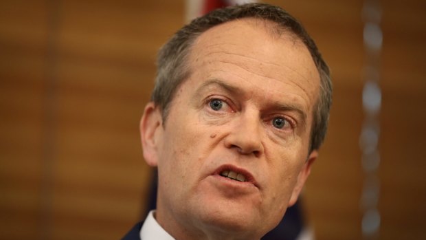 Bill Shorten says Centrelink's automated debt recovery system is a 'toxic mix of incompetence and cruelty'.