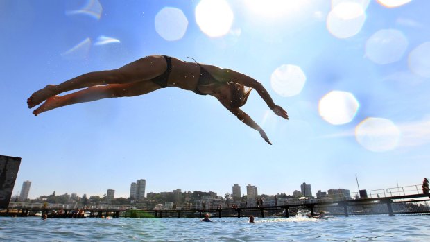 Cooling off: Sea-breeze to keep a lid on some Sydney temperatures.
