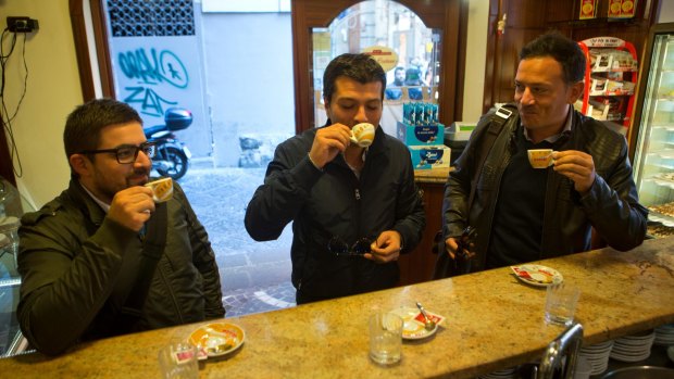 When in Naples: An espresso bar.