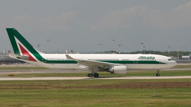 Alitalia ended in March a frequent flyer arrangement with Qantas.