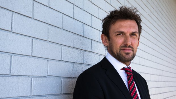 Another brick in the wall: Wanderers coach Tony Popovic.