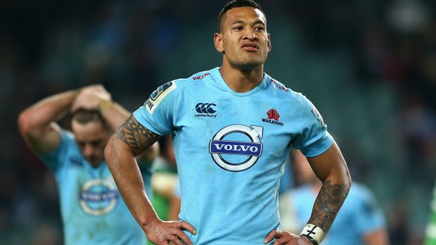 Gibson is keen to get Folau closer to the action.