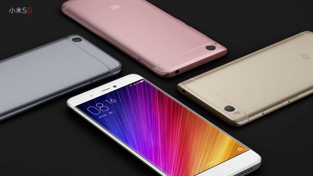 The Mi 5s has a brushed metal back, unlike the glossy Mi 5.