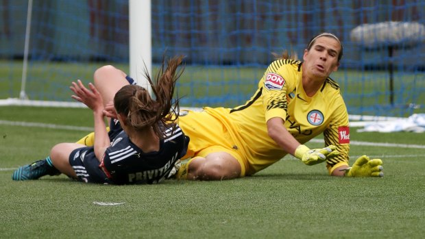 Melbourne City goalkeeper Lydia Williams starred against arch-rivals Melbourne Victory in City's 1-0 win.