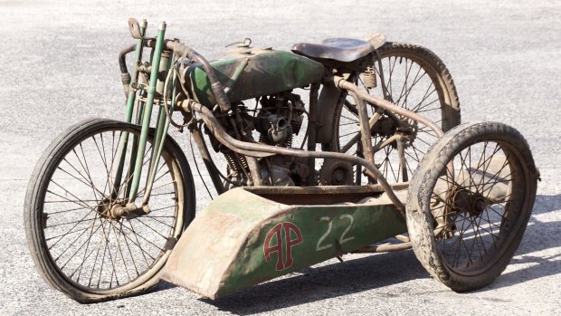 Harley-Davidson FHA 8-Valve V-Twin  sidecar passengers needed to ride lying down. 