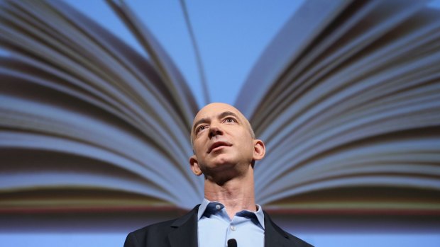 Amazon boss Jeff Bezos is moving into mobile payments, offering retailers lower processing fees to gain traction. 