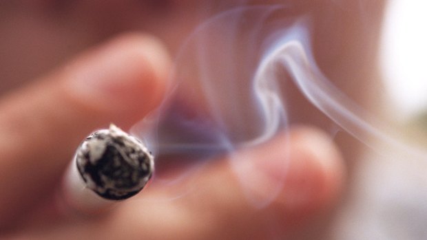 A Queensland study has found a link between smoking and skin cancer.
