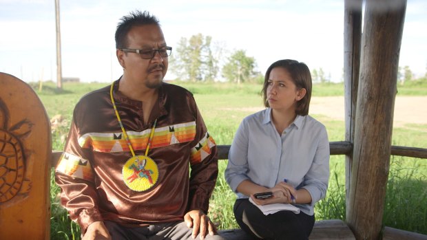 Laura Murphy-Oates speaks with Sagkeeng Local Chief, Kevin Hart.