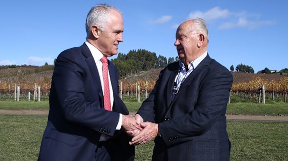 Prime Minister Malcolm Turnbull met with Josef Chromy, who fled his war-torn Czech village in 1950 for Australia, at his winery near Launceston on Friday.