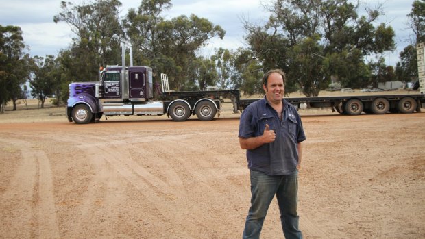 The <i>Outback Truckers</i> get the show on the road with hair-raising tales of driving their rigs in remote Australia. 