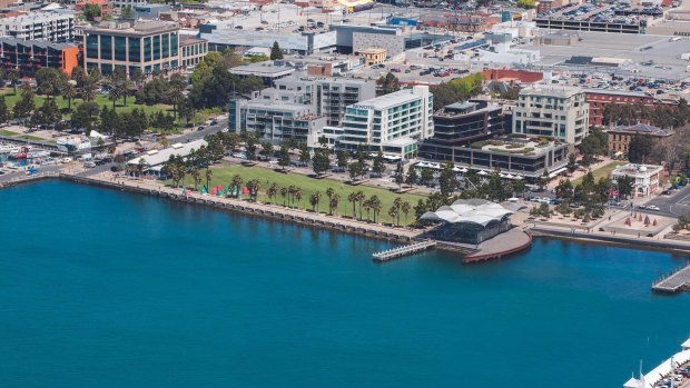 Novotel Geelong has a prime position on Geelong's waterfront.