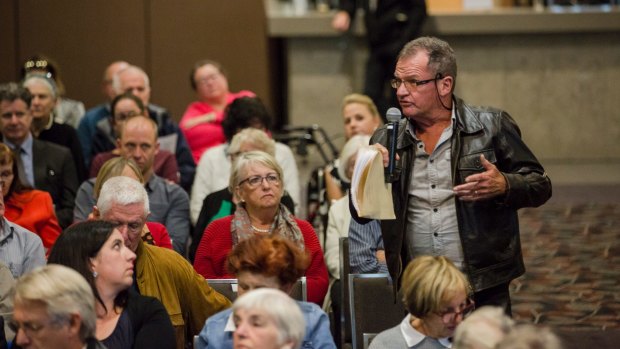 A Woden Valley Community Council meeting on Wednesday night got heated when discussing a public housing proposal.
