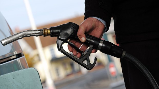 Fuel prices in Perth hit a four year low on Tuesday, with prices expected to continue to drop