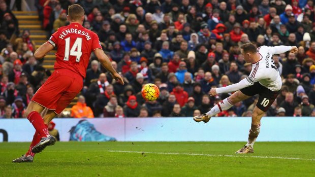 Wayne Rooney scores for Manchester United to give them a win over Liverpool at Old Trafford.