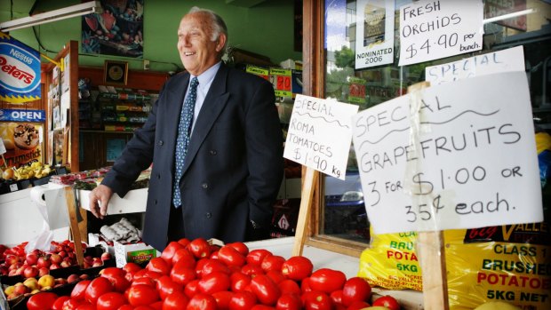 Frank Costa's fruit and vegetable company will make a pitch to New Zealand investors on Monday.