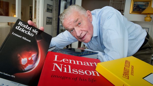  Lennart Nilsson with some of his books in 2012.