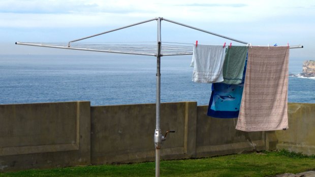 The first Hills Hoist clothes lines were made with  anti-submarine mesh that had been salvaged from Sydney Harbour after World War II. 