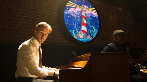 The melancholy theme that Ryan Gosling plays on the piano keeps coming back in a different guise. 