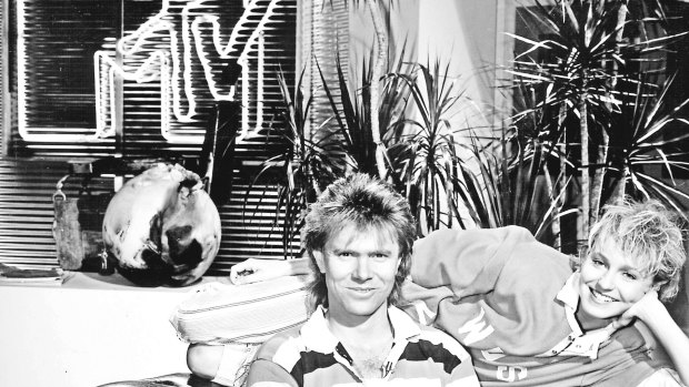 Richard Wilkins, his hair, and Joy Smithers on the set of Channel Nine's MTV in the 1980s.