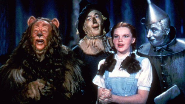 Bert Lahr, Ray Bolger, Judy Garland and Jack Haley in The Wizard of Oz.