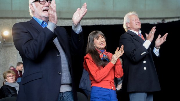 Athol Guy, Judith Durham and Keith Potger gave the cast a standing ovation after a song.