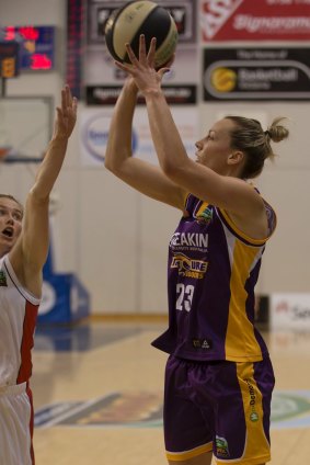 Maddie Garrick top-scored with 20 points for the Boomers. 