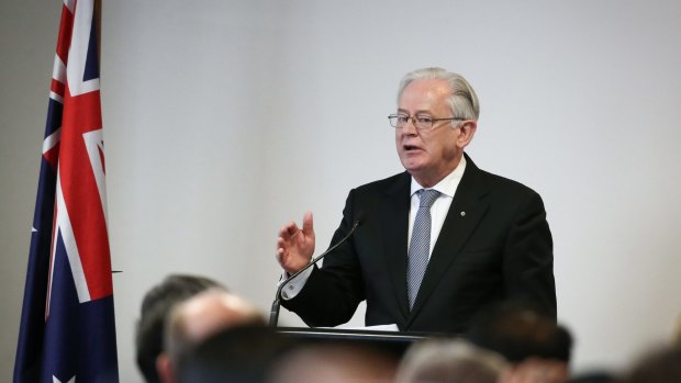 Trade Minister Andrew Robb has refused to let the TPP come under public scrutiny.