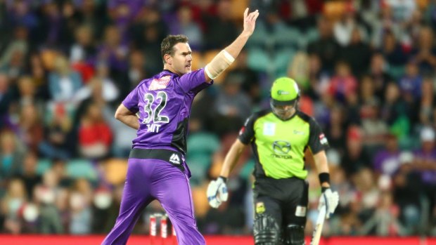 Shaun Tait of the Hurricanes appeals successfully to dismiss Shane Watson.