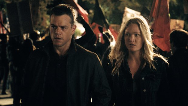 On the run: Matt Damon and Julia Stiles in 