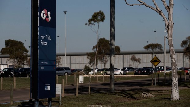 A fight broke out between men linked to the Bandidos and Comancheros gangs at Port Phillip Prison.