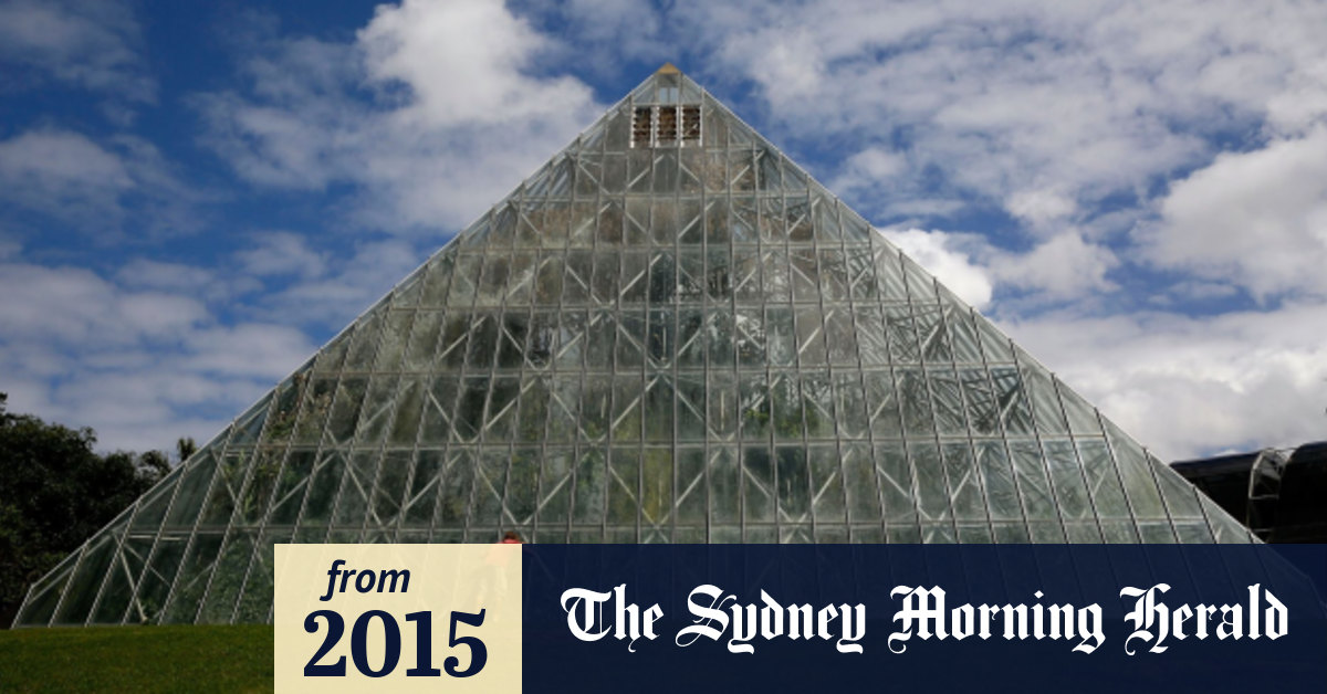 Sydney Botanic Gardens Demolition Of Great Glass Pyramid