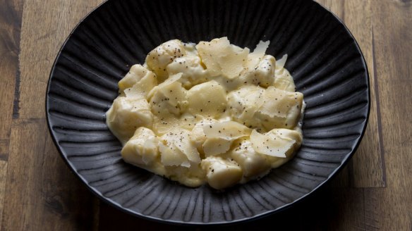 Gnocchi cacio e pepe.