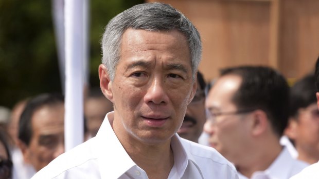 Singapore's Prime Minister Lee Hsien Loong says the country is a target for Islamic State because it is "a rational, open, cosmopolitan country". 