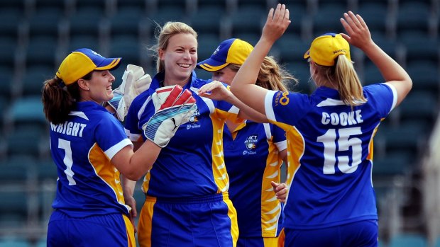 Former ACT Meteor Charlotte Anneveld came out of retirement to join the Sydney Thunder in the women's BBL.
