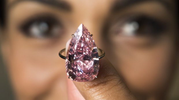 "The Unique Pink", the largest Fancy Vivid Pink pear shaped diamond ever offered at an auction.