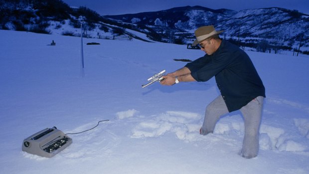 Hunter S. Thompson taking aim in scenic Aspen in 1987.