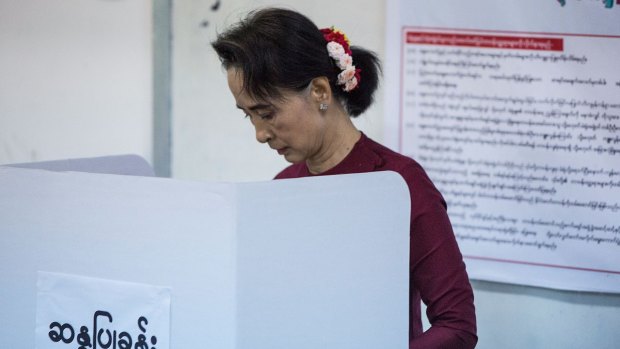Aung San Suu Kyi has said she will be "making all the decisions as the leader of the winning party".
