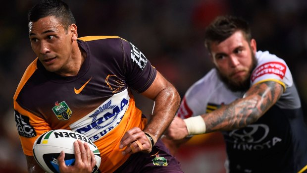 Representative star Justin Hodges has been named the new captain of the Brisbane Broncos.