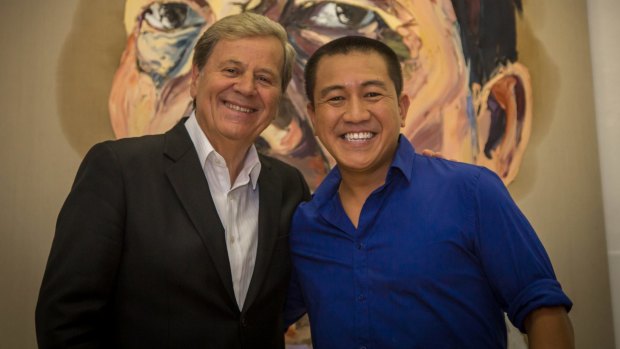 <i>Anh's Brush With Fame</i>, starring Anh Do and Ray Martin.